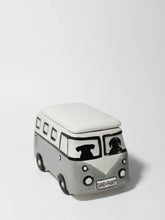 Sand + Paws Pineapple Coconut 14 oz scented candle