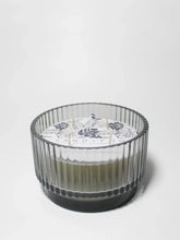 Cedar & Lavender 25 oz scented candle