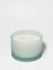 Fresh Laundry 9.5 oz scented candle