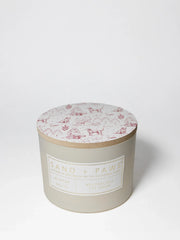 Sand + Paws Winter White 12 oz scented candle