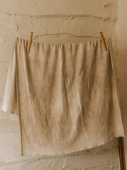 Fresh Laundry 9.5 oz scented candle