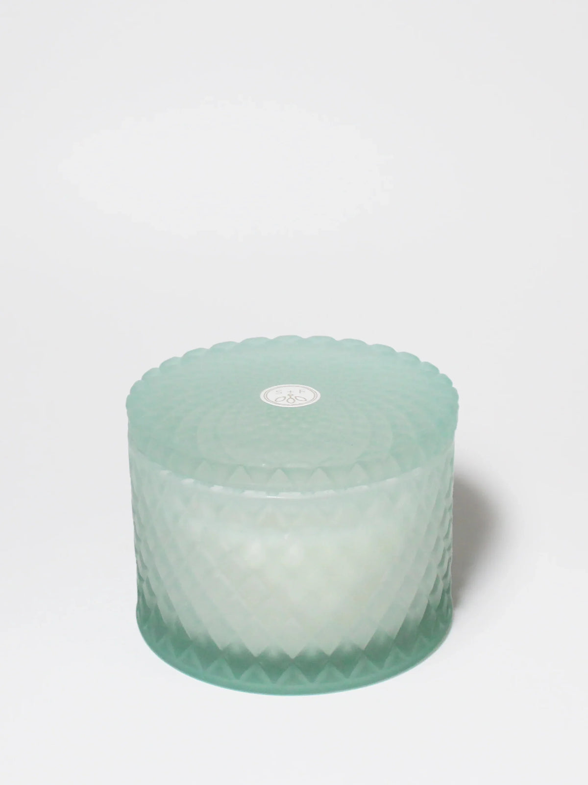 Fresh Laundry 9.5 oz scented candle